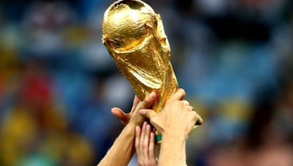 斗球体育直播下载-【观察】“更受支持能赚大钱”世界杯真要两年一届了？