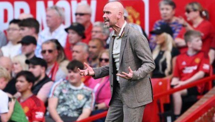 斗球体育直播下载-滕哈赫：伤员太多如背着手游泳 战强敌仍有竞争力