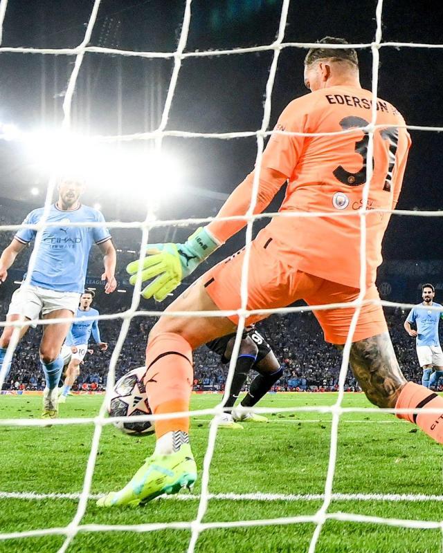 1686430405722007121.jpg 1686430397.jpg